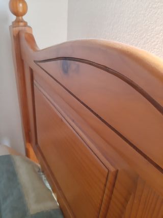 Cama de madera individual