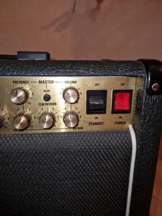 Marshall JCM 2000 TSL601 60W (NEGOCIABLE)