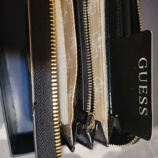 Monedero Guess Negro Charol Logo