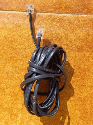 Cable telefónico RJ11 negro
