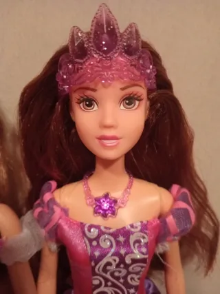 2 Bambole Mattel Barbie Disney