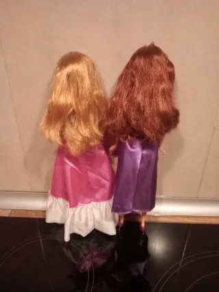 2 Bambole Mattel Barbie Disney