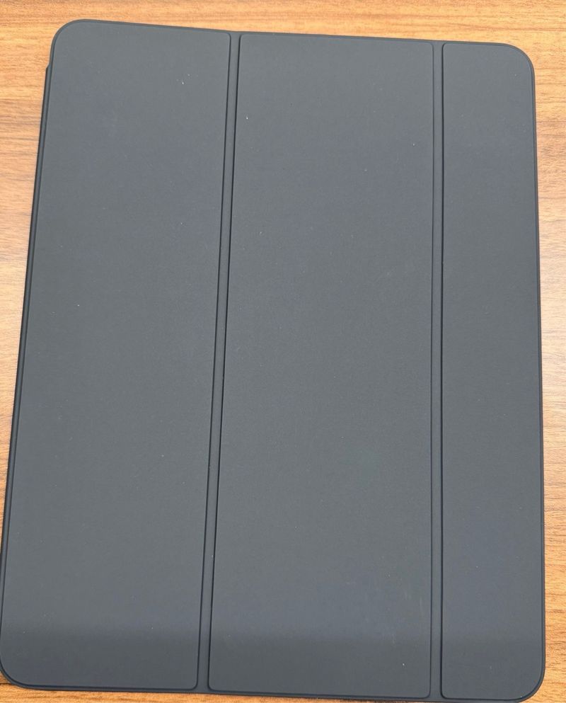 Funda Smart Folio iPad Pro Negra 13 pulgadas afbeelding 5