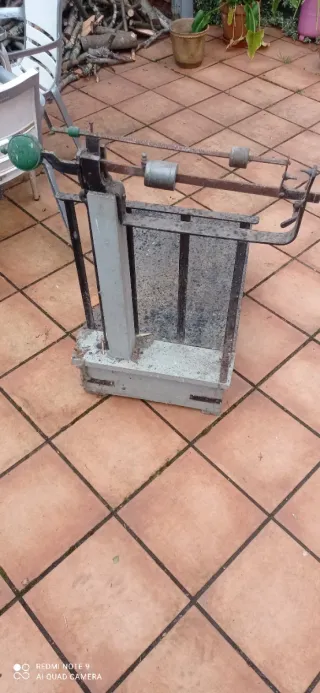 Báscula industrial antigua