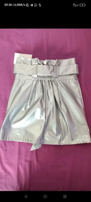 Falda plateada Bershka