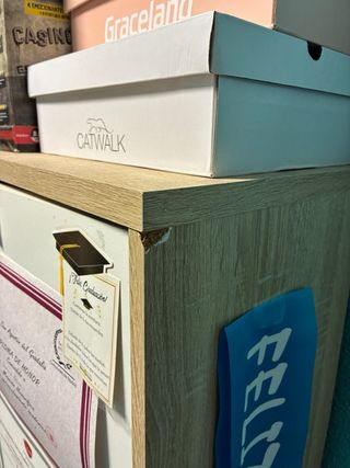 Escritorio de esquina madera y blanco