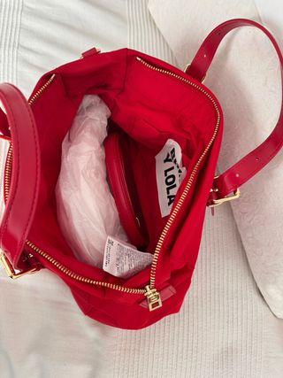 Bolso Bimba y Lola Rojo nuevo sin estrenar.