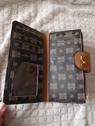 Lote 3 portafogli e 1 portamonete