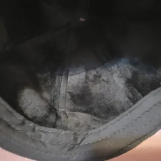 Gorra de lana con pompón