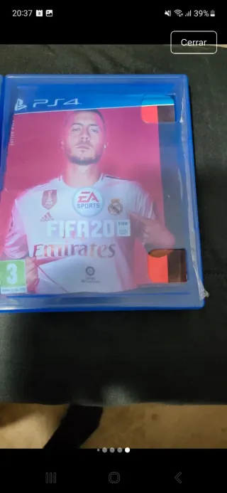 Play 4, 2 mandos, varios juegos en perfecto estado