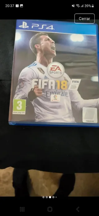 Play 4, 2 mandos, varios juegos en perfecto estado