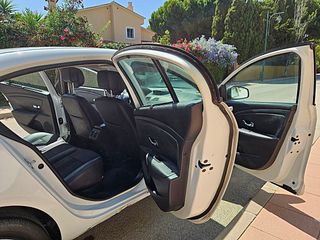 Renault Fluence 1.5 DCI Dynamique 110 CV 2012