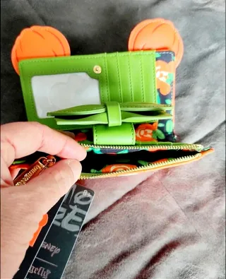 Loungefly Minnie Mouse.