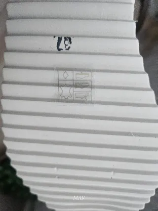 Sandalias Claudia Beige y Marrón