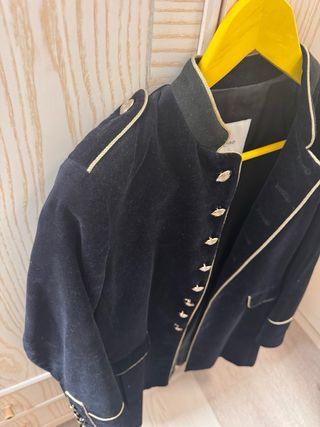 Abrigo terciopelo Mango Talla XS Poco uso