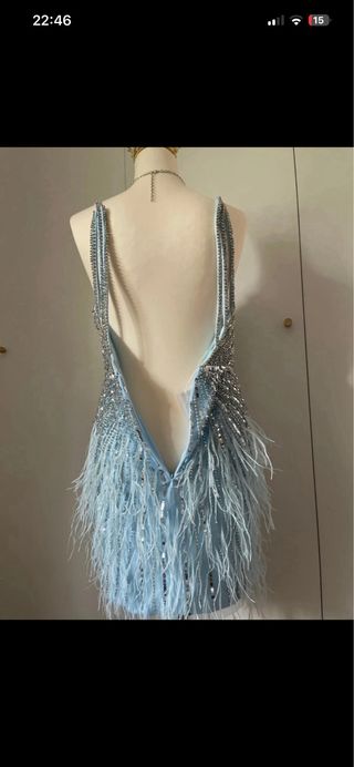 Abito corto cristalli e piume