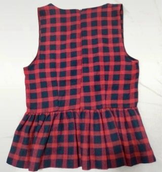 Top Danity cuadros rojo y azul