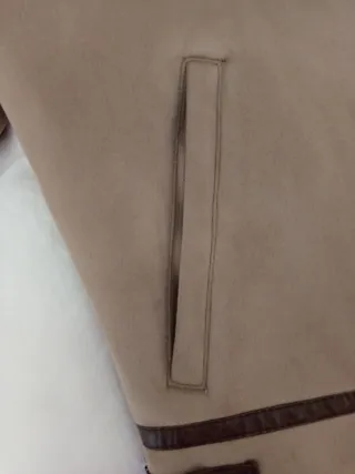 Trenca hombre beige y marrón