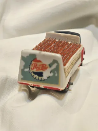 Camión Ebro Pepsi Cola Anguplas H0