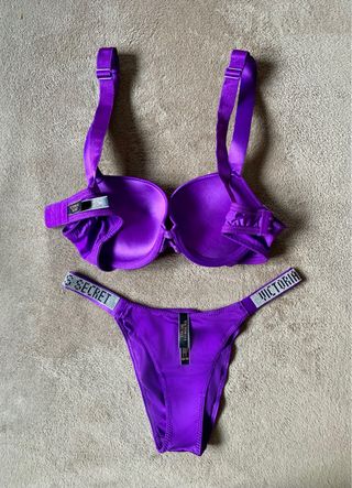 Conjunto Victoria's Secret Morado