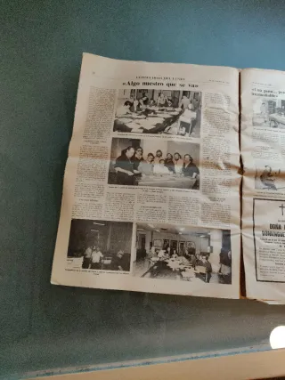 Periódico antiguo. Última edición Hoja del lunes.