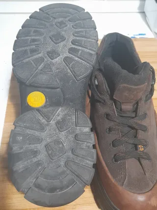 Zapatos Panama Jack T44 Marrones con Logo