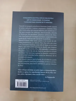 ESTUCHE CINCUENTA SOMBRAS