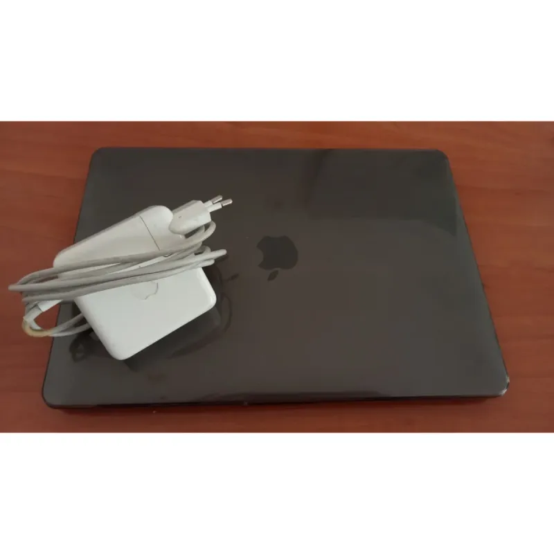 MacBook Pro Apple Gris/Plata afbeelding 2