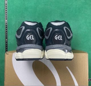 Asics Gel NYC Talla 41 EU Negro/Plata