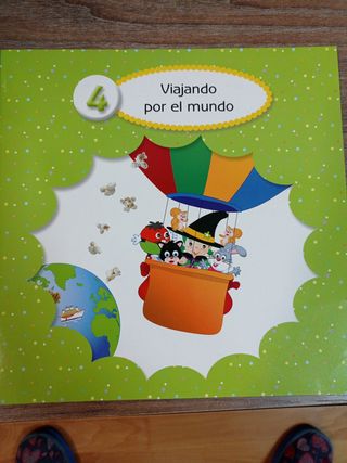 Colección  6 libros la bruja pelusa para 4 años