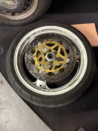 Llanta Yamaha FZR1000 Genesis Exup