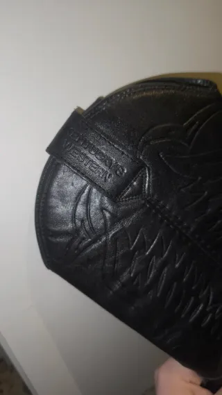 Botas de cuero negras talla 39