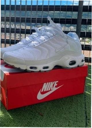 Nike Air Max Plus TN Blancas Talla 37.5
