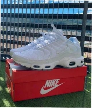 Nike Air Max Plus TN Blancas Talla 37.5
