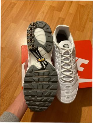 Nike Air Max Plus TN Blancas Talla 37.5