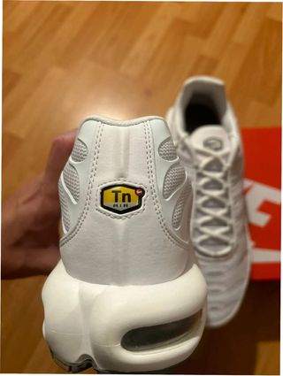 Nike Air Max Plus TN Blancas Talla 37.5