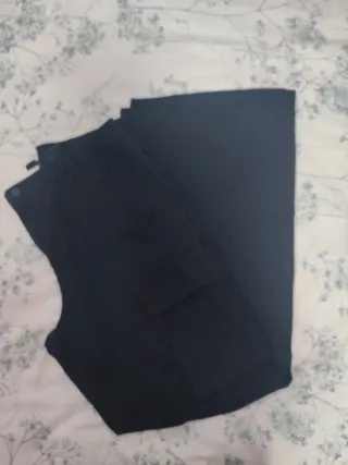 Pantalón cargo H&M negro + regalo bolso negro
