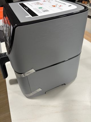 Freidora de aire Cosori 5.5L Nueva