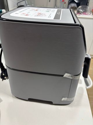 Freidora de aire Cosori 5.5L Nueva