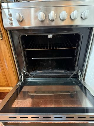 Cocina de gas con horno