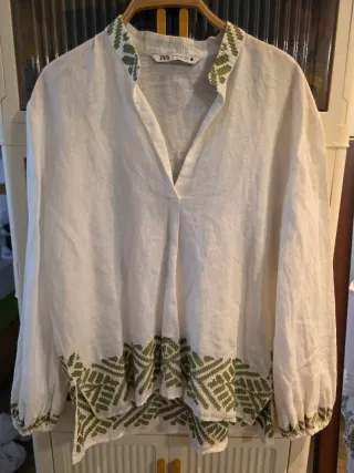 Camisa Zara bordada M