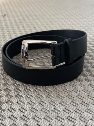 Cinturón Vivienne Westwood Negro Hebilla Plateada