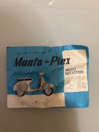 Monta-Plex Moto Scooter