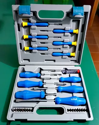 Juego Destornilladores y Puntas