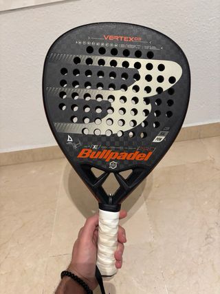 Pack Bullpadel Vertex 03 + Mochila X series