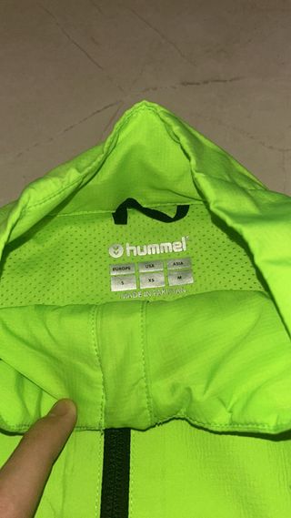 Chubasquero Betis Hummel Verde