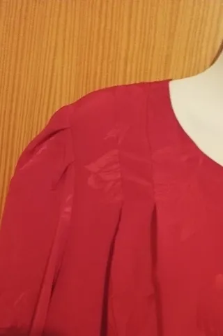 Blusa mujer roja de manga corta T. 54