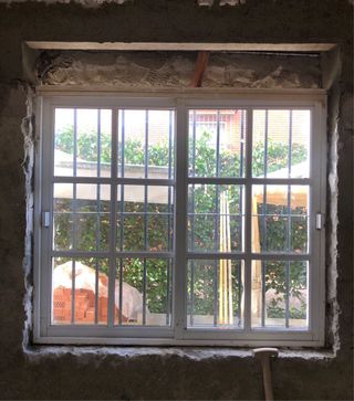 Ventana aluminio blanco lacado 150 cm x 132