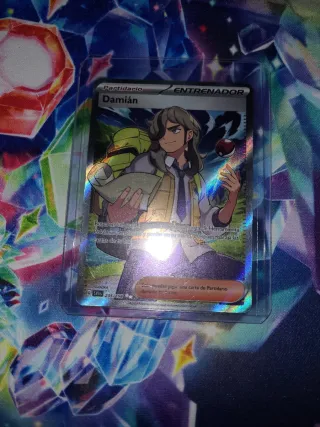 Carta Pokémon Entrenador Damián 235/193