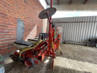 Sembradora Monograno Kuhn 6 filas